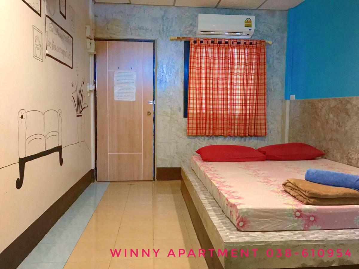 Winny Apartment Rayong Esterno foto