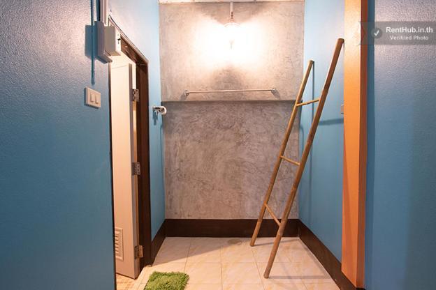 Winny Apartment Rayong Esterno foto